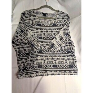 Forever 21 White/Blue Geometric Knit V-Neck 3/4 Sleeve Pullover Top L